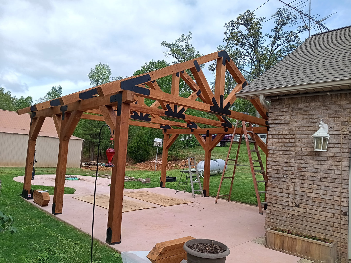 Steel connector kit for complete pavilion